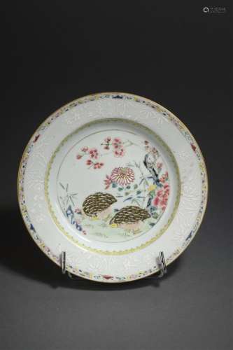 Assiette en porcelaine famille rose Chine, XVIIIe ...