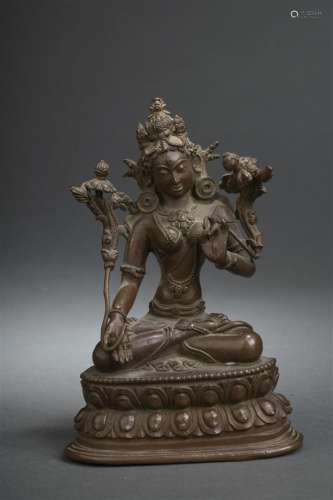 Statuette de Tara blanche en bronze Tibet, fin du ...