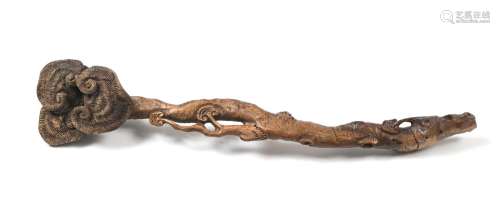 Chine, XIXe siècleSceptre ruyi en bois de chenx...