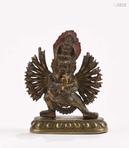 Tibet, XVIIIe siècleStatuette en bronze doré, r...