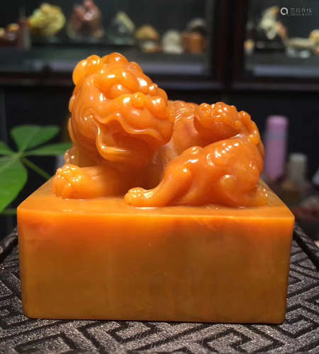 A BEAST PATTERN SOAPSTONE SEAL