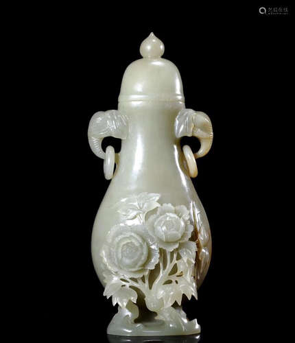 A HETIAN JADE CARVED PEONY PATTERN VASE