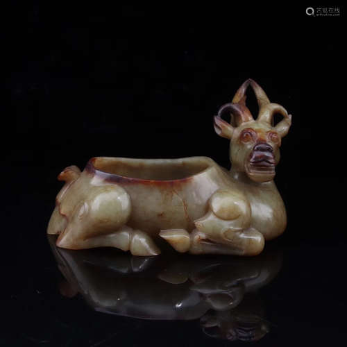 A HETIAN JADE CARVED BRUSH WASHER