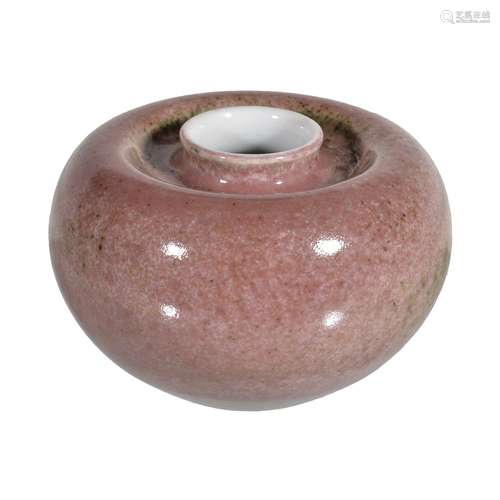 A Chinese ‘peachbloom’ water pot