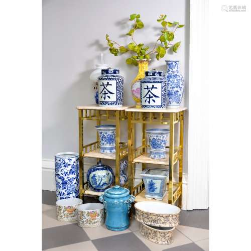 A selection of modern Chinese porcelain