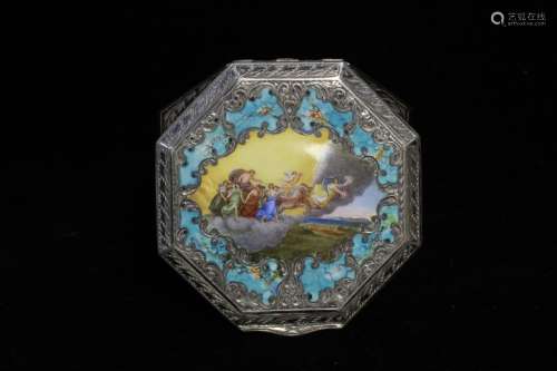 Large octagonal Enamel and Silver Compact