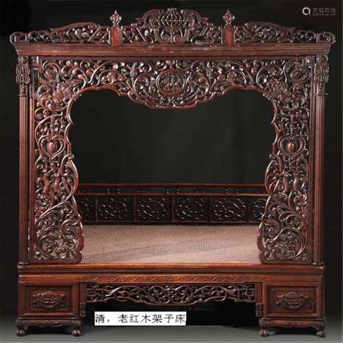 A  very precious Late  Qing Dynasty rose wood Bed