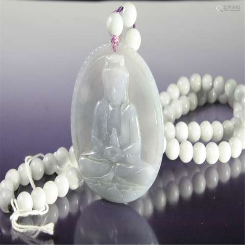 A jadeite pandant and necklace