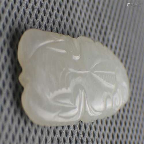 A  Qing dynasty Jade cicada