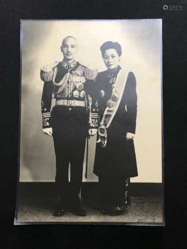 A Chinese Old Photo,Chiang,Kai-Shek and Soong May-