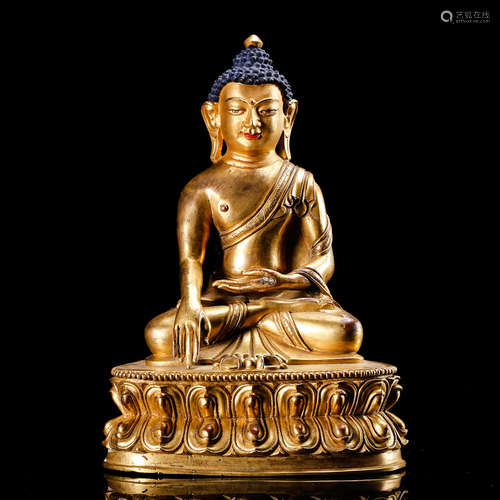 CHINESE GILT BRONZE SEATED SHAKYAMUNI