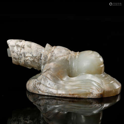 CHINESE JADE FIGURINE