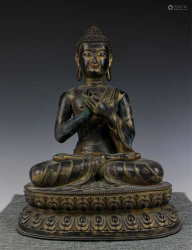 CHINESE GILT BRONZE SEATED SHAKYAMUNI