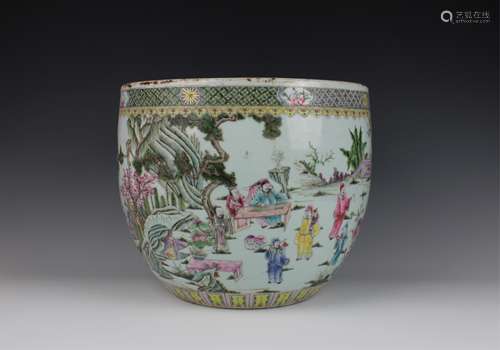 CHINESE FAMILLE ROSE PORCELAIN FISH BOWL