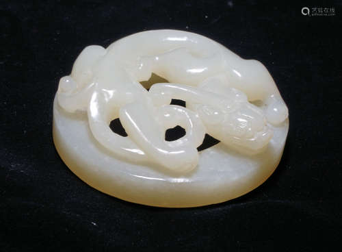 CHINESE WHITE JADE CHILONG PENDANT