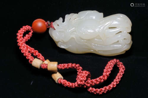 CHINESE JADE FINGER CITRON PENDANT