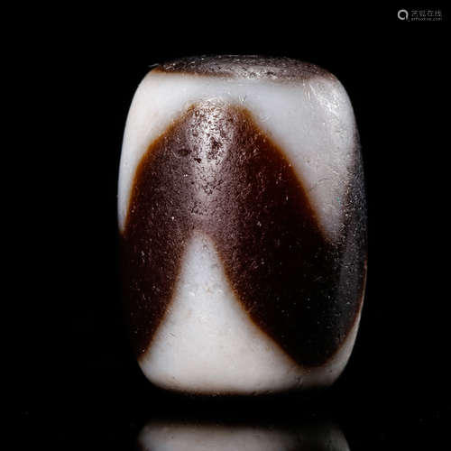 CHINESE AGATE DZI BEAD