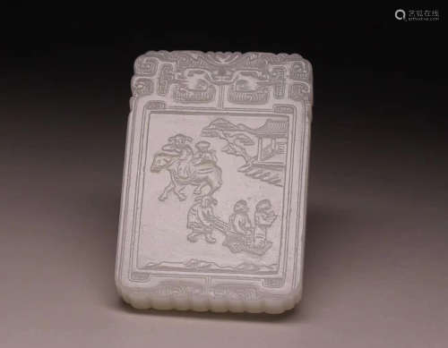 AN OLD TIBETAN HETIAN JADE PENDANT