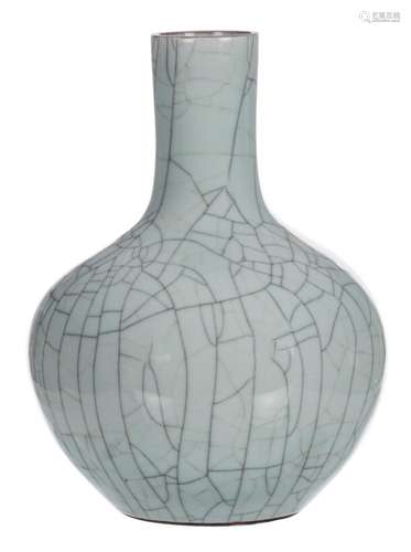 A Chinese celadon crabs claw crackleware decorated bottle vase, H 42,5 cm