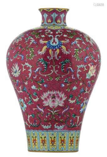 A fine Chinese ruby ground famille rose meiping vase, decorated with lotus blossoms and leaves amid scrolls, with a Qianlong mark, H 38 cm