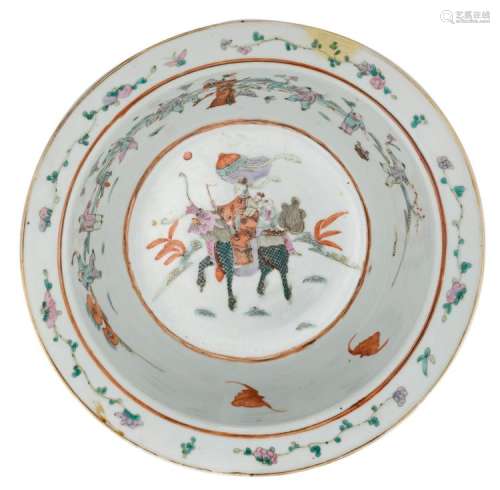 A Chinese famille rose decorated bowl with playing children in a garden, the medallion with figures on a kylin, 19thC, H 11,5 - ø 34 cm
