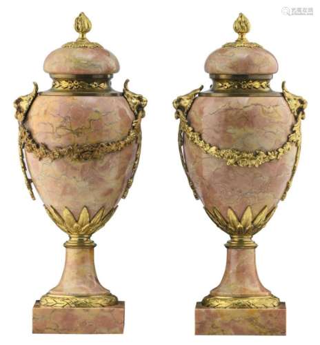A pair of gilt bronze mounted desert pink marble cassolettes, H 42 cm