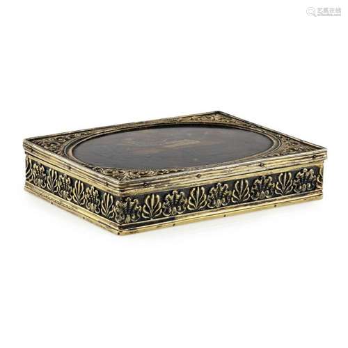 A George III silver gilt presentation table snuff box Width: 9.6cm, gross weight: 7.8oz