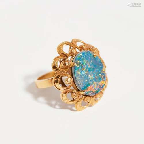 An opal set cocktail ring Ring size: I/J