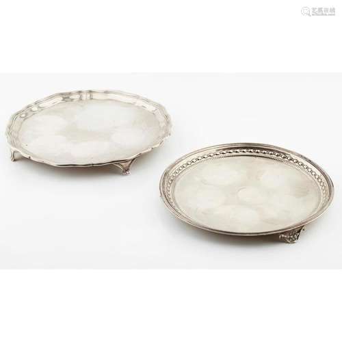 A Victorian salver Diameters: 24.5cm & 26cm, weight: 34oz