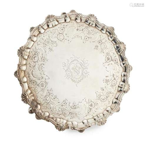 A George II Silver Salver Diameter: 34.5cm, weight: 40.7oz