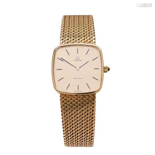 A gentleman's 9ct gold wrist watch, Omega Case width: 28mm, dial width: 26mm