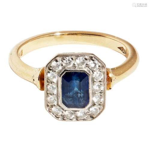 A sapphire and diamond set cluster ring Ring size: N/O