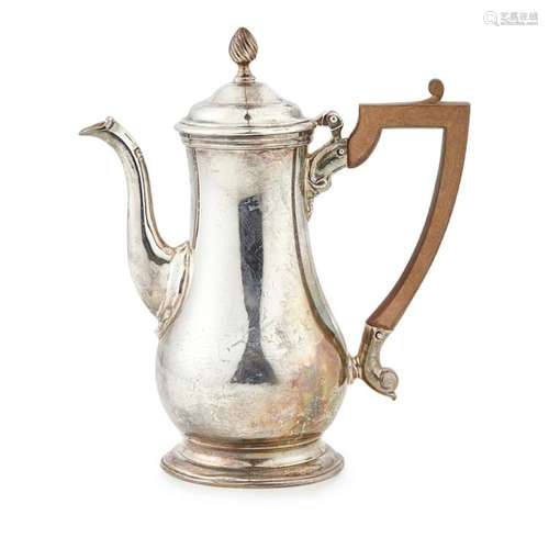 A small George III silver coffee-pot Height: 19cm, gross weight: 13.37oz