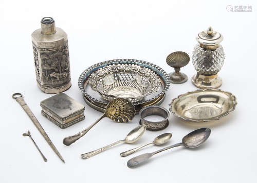 A small collection of silver and silver plate