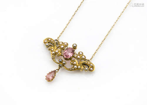 A Victorian 15ct gold amethyst and seed pearl pendant necklace