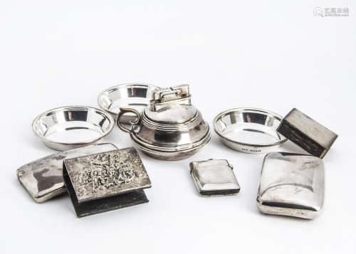 A George V silver table lighter and ashtray set by Walker & Hall