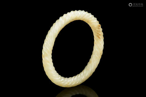 CARVED WHITE JADE BANGLE