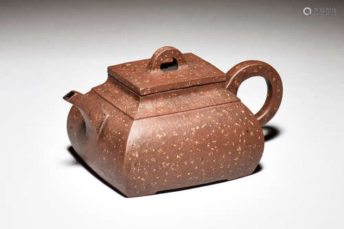 YIXING ZISHA ROUNDED RECTANGULAR TEAPOT