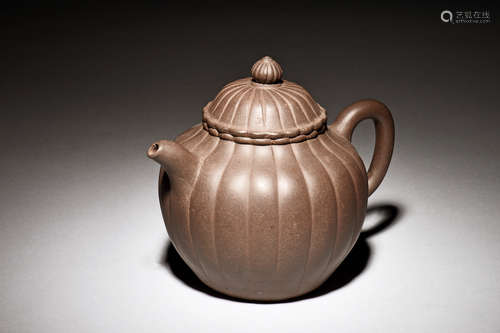 YIXING ZISHA LOBED TEAPOT