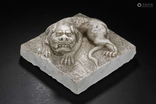 MARBLE CARVED RECUMBENT LION FIGURE