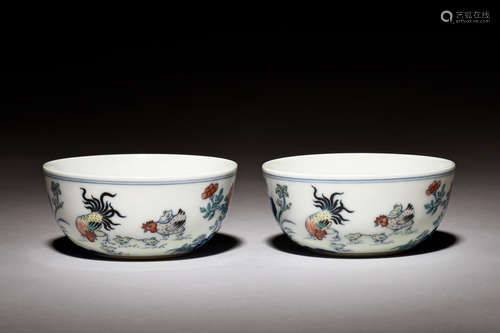 PAIR OF DOUCAI 'CHICKEN' CUPS