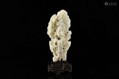 JADE CARVED TAIHU STONE WITH STAND