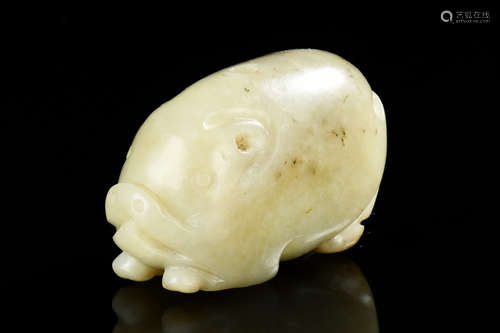 HETIAN JADE CARVED 'PIG' ORNAMENT