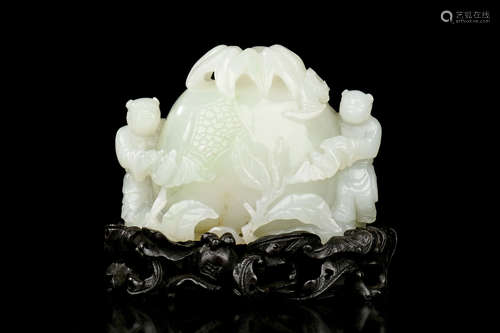 HETIAN JADE CARVED 'CHILDREN' FIGURAL GROUP WITH WOODEN STAND