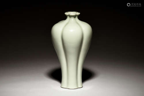 CELADON GLAZED LOBED VASE