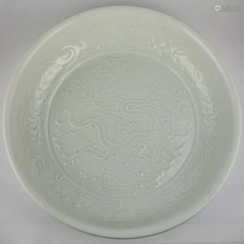 TIANBAI GLAZE DRAGON PATTERN PLATE