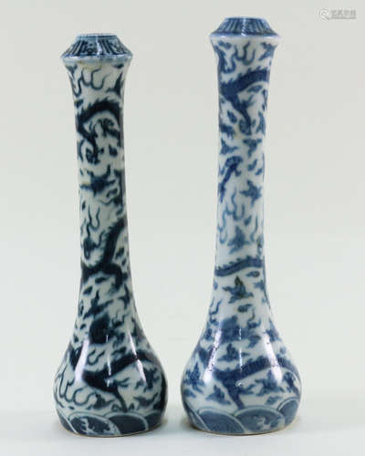 PAIR OF BLUE & WHITE DRAGON DESIGN VASES