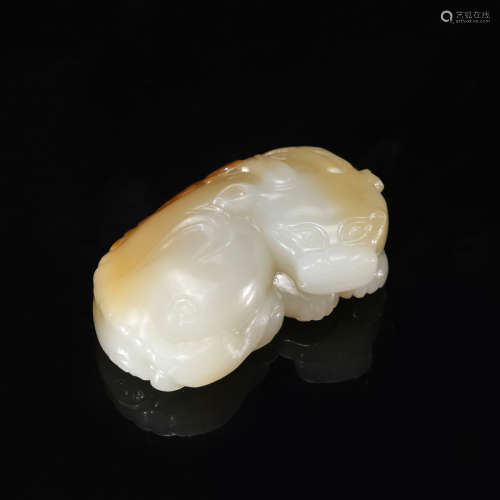 CHINESE WHITE JADE BEAST