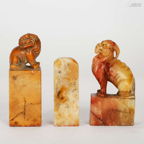 CHINESE GROUP OF JADE STONE SEALS