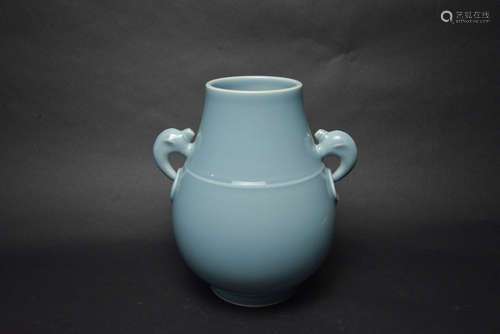 CHINESE BLUE GLAZED PORCELAIN ZUN VASE